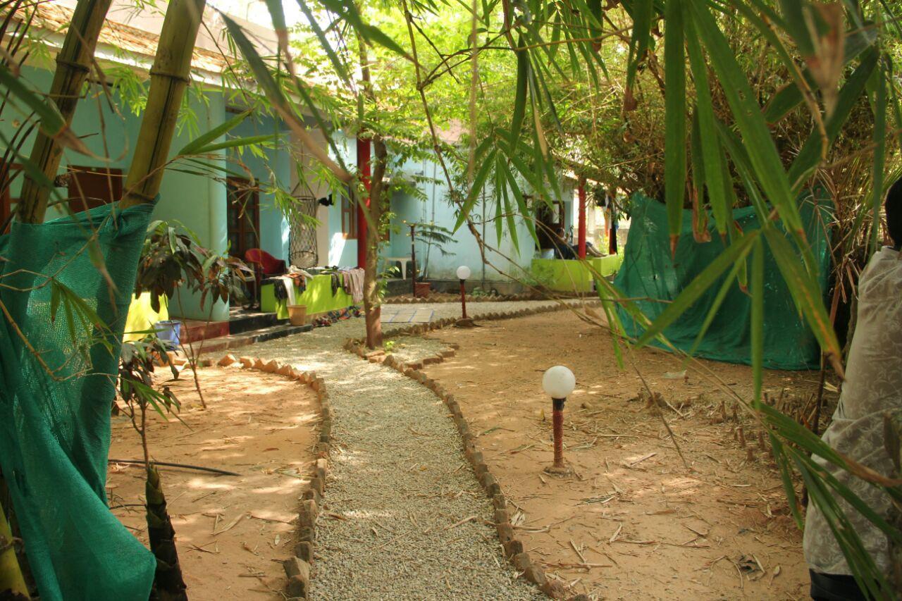 Hotel Heavenly Breeze à Varkala Extérieur photo